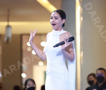 งานแถลงข่าว ANESSA กับพรีเซนเตอร์คนใหม่ของแบรนด์ ญาญ่า อุรัสยา