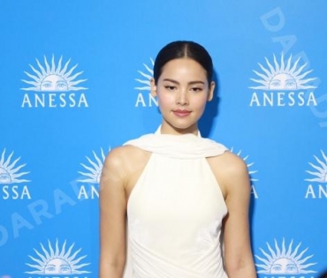 งานแถลงข่าว ANESSA กับพรีเซนเตอร์คนใหม่ของแบรนด์ ญาญ่า อุรัสยา