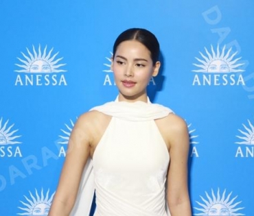 งานแถลงข่าว ANESSA กับพรีเซนเตอร์คนใหม่ของแบรนด์ ญาญ่า อุรัสยา