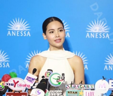 งานแถลงข่าว ANESSA กับพรีเซนเตอร์คนใหม่ของแบรนด์ ญาญ่า อุรัสยา