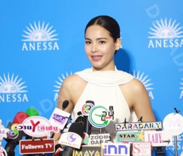 งานแถลงข่าว ANESSA กับพรีเซนเตอร์คนใหม่ของแบรนด์ ญาญ่า อุรัสยา