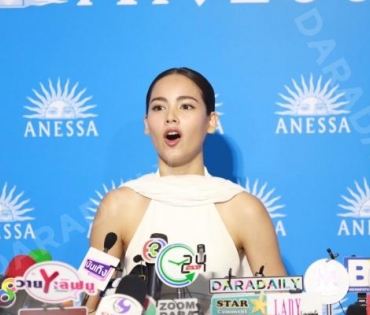 งานแถลงข่าว ANESSA กับพรีเซนเตอร์คนใหม่ของแบรนด์ ญาญ่า อุรัสยา