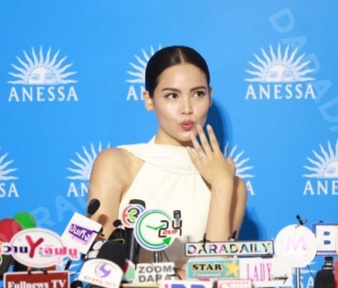 งานแถลงข่าว ANESSA กับพรีเซนเตอร์คนใหม่ของแบรนด์ ญาญ่า อุรัสยา