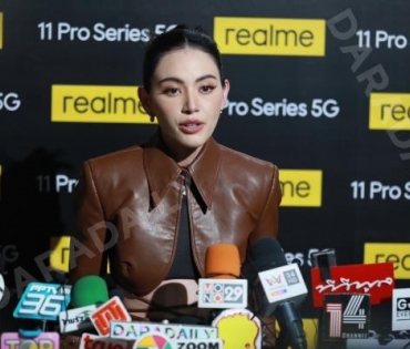 เปิดตัว "realme 11 Pro Series 5G" พร้อมกระทบไหล่แบรนด์แอมบาสเดอร์สาวสวย "ใหม่ - ดาวิกา โฮร์เน่"