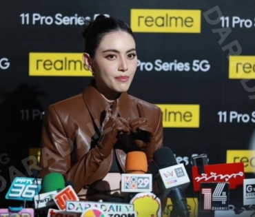 เปิดตัว "realme 11 Pro Series 5G" พร้อมกระทบไหล่แบรนด์แอมบาสเดอร์สาวสวย "ใหม่ - ดาวิกา โฮร์เน่"