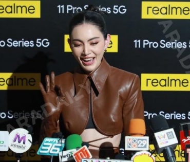 เปิดตัว "realme 11 Pro Series 5G" พร้อมกระทบไหล่แบรนด์แอมบาสเดอร์สาวสวย "ใหม่ - ดาวิกา โฮร์เน่"