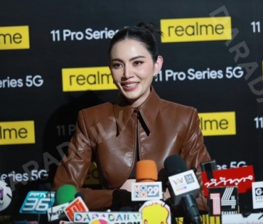 เปิดตัว "realme 11 Pro Series 5G" พร้อมกระทบไหล่แบรนด์แอมบาสเดอร์สาวสวย "ใหม่ - ดาวิกา โฮร์เน่"