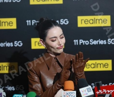 เปิดตัว "realme 11 Pro Series 5G" พร้อมกระทบไหล่แบรนด์แอมบาสเดอร์สาวสวย "ใหม่ - ดาวิกา โฮร์เน่"