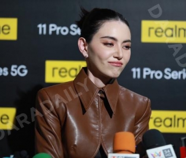 เปิดตัว "realme 11 Pro Series 5G" พร้อมกระทบไหล่แบรนด์แอมบาสเดอร์สาวสวย "ใหม่ - ดาวิกา โฮร์เน่"