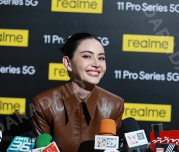 เปิดตัว "realme 11 Pro Series 5G" พร้อมกระทบไหล่แบรนด์แอมบาสเดอร์สาวสวย "ใหม่ - ดาวิกา โฮร์เน่"