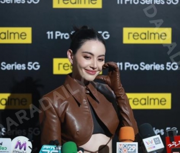 เปิดตัว "realme 11 Pro Series 5G" พร้อมกระทบไหล่แบรนด์แอมบาสเดอร์สาวสวย "ใหม่ - ดาวิกา โฮร์เน่"