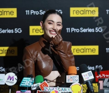 เปิดตัว "realme 11 Pro Series 5G" พร้อมกระทบไหล่แบรนด์แอมบาสเดอร์สาวสวย "ใหม่ - ดาวิกา โฮร์เน่"