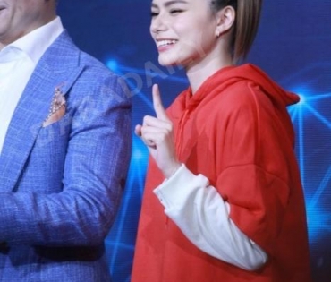  “เบ็คกี้-รีเบคก้า” ในงานฟีเจอร์สุดล้ำในการช็อปปิ้ง