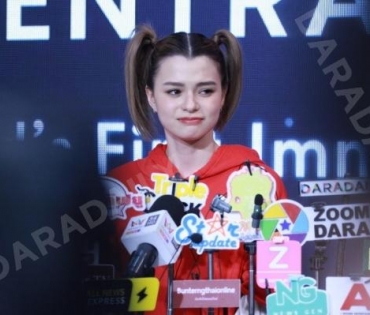  “เบ็คกี้-รีเบคก้า” ในงานฟีเจอร์สุดล้ำในการช็อปปิ้ง