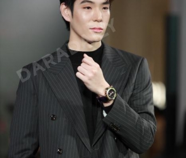 SIAM PARAGON WATCH & JEWELRY พบ ใบเฟิร์น พิมพ์ชนก, เจเจ-กฤษณภูมิ, ก็อต-อิทธิพัทธ์