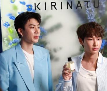 Pop-Up ครั้งแรกของ KIRINATU พบ ออฟ จุมพล,กัน อรรถพันธ์ พร้อมด้วย ชมพู่ อารยา เอ ฮาร์เก็ต