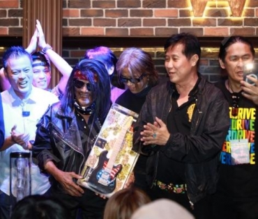 กีต้าร์คิงออฟไทยแลนด์ "แหลม มอริสัน" กับ คอนเสิร์ต "ROCK THE NIGHT FOR GUITAR KING OF THAILAND" 