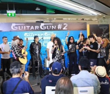 ฉลองครบรอบ 2 ปี GUITARGUN Mun Mun Studio พบกับมินิคอนเสิร์ตจาก "กิตติ กีต้าร์ปืน"