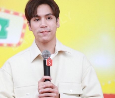 บรรยากาศงาน “Shopee 9.9 Shopping Festival” พบ "ริว วชิรวิชญ์, เจษ เจษฎ์พิพัฒ"