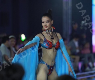 งานประกวดมิสแกรนด์​2024​​ รอบ​ SWIMSUIT​ และ​ ขวัญใจ​กรุงเทพ​สระบุรี​ พบ​กับ​ "อิงฟ้า-ชาล็อต​"