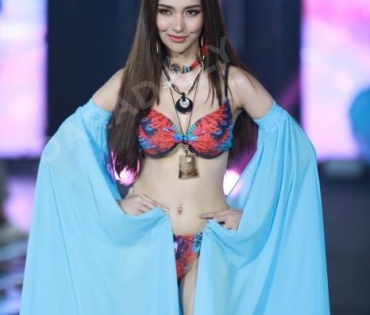 งานประกวดมิสแกรนด์​2024​​ รอบ​ SWIMSUIT​ และ​ ขวัญใจ​กรุงเทพ​สระบุรี​ พบ​กับ​ "อิงฟ้า-ชาล็อต​"