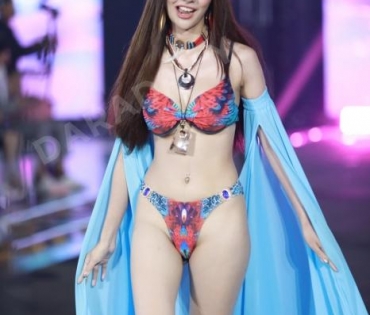 งานประกวดมิสแกรนด์​2024​​ รอบ​ SWIMSUIT​ และ​ ขวัญใจ​กรุงเทพ​สระบุรี​ พบ​กับ​ "อิงฟ้า-ชาล็อต​"