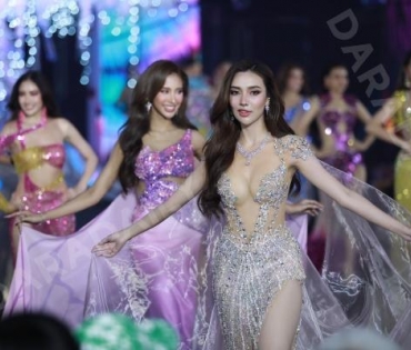 งานประกวดมิสแกรนด์​2024​​ รอบ​ SWIMSUIT​ และ​ ขวัญใจ​กรุงเทพ​สระบุรี​ พบ​กับ​ "อิงฟ้า-ชาล็อต​"