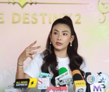 พิธีบวงสรวงละครรักโรแมนติก พรหมลิขิต พบ "โป๊ป ธนวรรธน์, เบลล่า ราณี"