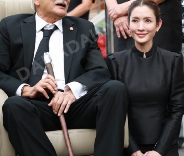 งานฌาปนกิจ คุณพ่ออนุสสอนน์ ภักดิ์สุขเจริญ คุณพ่อของคุณ แอฟ ทักษอร