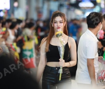 ร่วมต้อนรับและแสดงความยินดีกับทีม MISS GRAND INTERNATIONAL 2023 นำโดย ลูเซียน่า ฟัสเตอร์