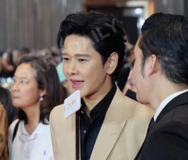 “มาร์ค ต้วน-จุนโฮ” ตบเท้าร่วมงาน ICONSIAM - The 5th Anniversary of The ICON Unrivaled