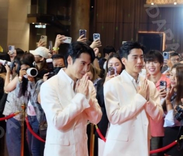 “มาร์ค ต้วน-จุนโฮ” ตบเท้าร่วมงาน ICONSIAM - The 5th Anniversary of The ICON Unrivaled