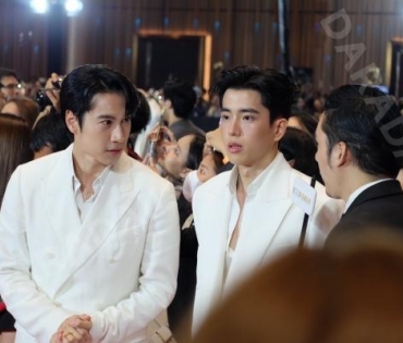 “มาร์ค ต้วน-จุนโฮ” ตบเท้าร่วมงาน ICONSIAM - The 5th Anniversary of The ICON Unrivaled