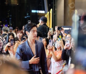 “มาร์ค ต้วน-จุนโฮ” ตบเท้าร่วมงาน ICONSIAM - The 5th Anniversary of The ICON Unrivaled