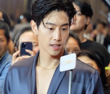 “มาร์ค ต้วน-จุนโฮ” ตบเท้าร่วมงาน ICONSIAM - The 5th Anniversary of The ICON Unrivaled