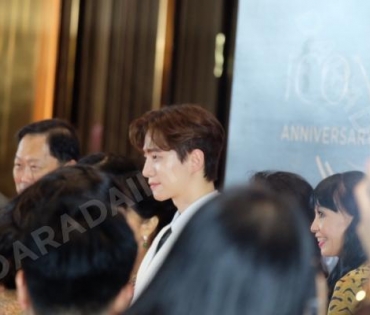 “มาร์ค ต้วน-จุนโฮ” ตบเท้าร่วมงาน ICONSIAM - The 5th Anniversary of The ICON Unrivaled