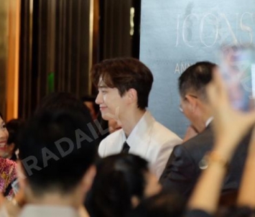 “มาร์ค ต้วน-จุนโฮ” ตบเท้าร่วมงาน ICONSIAM - The 5th Anniversary of The ICON Unrivaled