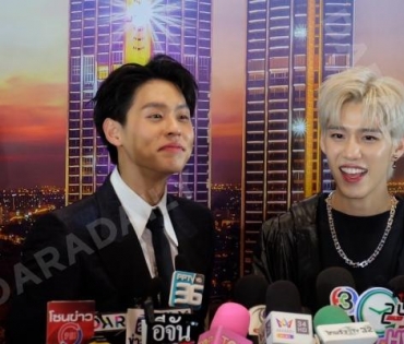 “มาร์ค ต้วน-จุนโฮ” ตบเท้าร่วมงาน ICONSIAM - The 5th Anniversary of The ICON Unrivaled