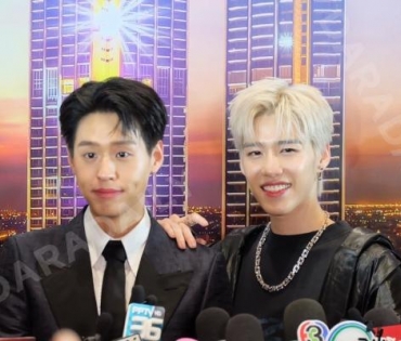 “มาร์ค ต้วน-จุนโฮ” ตบเท้าร่วมงาน ICONSIAM - The 5th Anniversary of The ICON Unrivaled