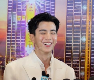 “มาร์ค ต้วน-จุนโฮ” ตบเท้าร่วมงาน ICONSIAM - The 5th Anniversary of The ICON Unrivaled