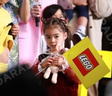 งาน GRAND OPENING LEGO CERTIFIED STORE พบกับ เบลล่า ราณี, กลัฟ-คณาวุฒิ