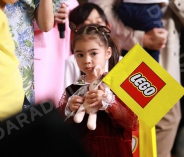 งาน GRAND OPENING LEGO CERTIFIED STORE พบกับ เบลล่า ราณี, กลัฟ-คณาวุฒิ