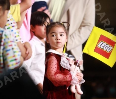 งาน GRAND OPENING LEGO CERTIFIED STORE พบกับ เบลล่า ราณี, กลัฟ-คณาวุฒิ