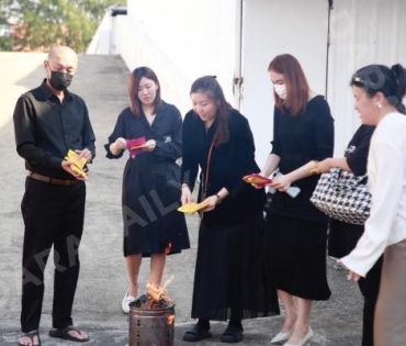 พิธีบำเพ็ญกุศลฌาปนกิจ คุณ ตฤณ เรืองกิจรัตนกุล (ดีเจโก)