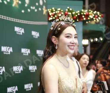 งาน MEGA HAPPINESS SEASON 2023 พบ "เบลล่า ราณี" 