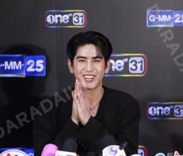 งานแถลงข่าวงานปรากฏการณ์ one สนั่นจอ นำทีมโดย แอฟ ทักษอร, ตรี ภรภัทร, ฟิล์ม ธนภัทร 