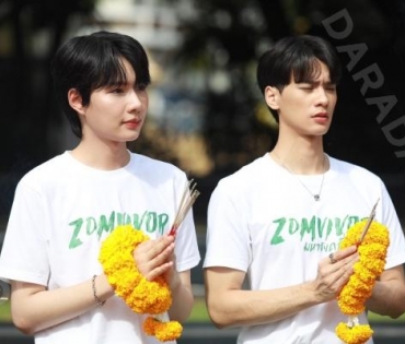 งานบวงสรวงซีรีส์ Zomvivor มหาลัยคลั่ง นำโดย "เวียร์ ศุกลวัฒน์, ป๊อก ปิยธิดา,ซี-นุนิว"