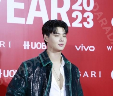 งาน“GQ MEN OF THE YEAR 2023” พบ "ไบร์ท - วชิรวิชญ์, ฟรีน - เบ็คกี้"