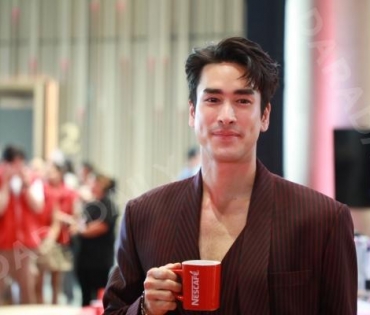 งานแถลงข่าว NESCAFÉ Make Your World พบกับ ณเดชน์ คูกิมิยะ,ใบเฟิร์น พิมพ์ชนก,หนุ่ม กรรชัย