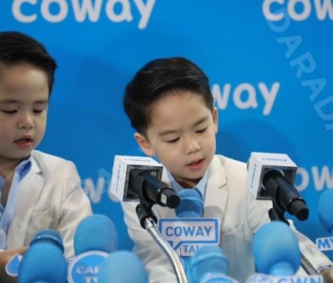 งานแถลงข่าวเปิดตัวแคมเปญ COWAY EVERYDAY WOW พร้อมครอบครัว บีม-กวี และ พี่ธีร์,น้องพีร์ 